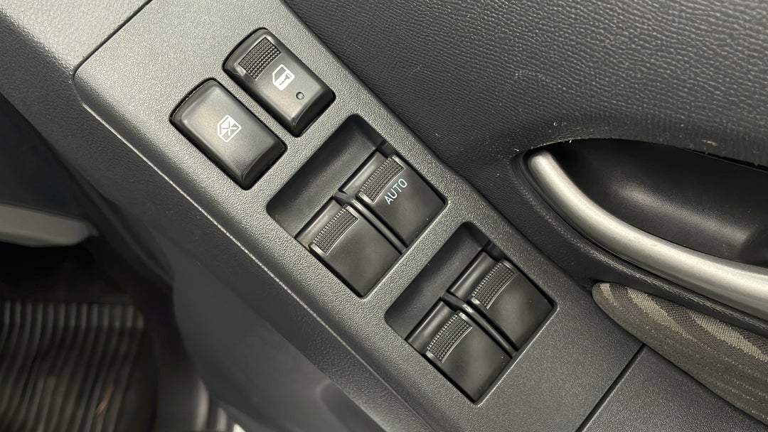 Drivers Side Door Panel Controls