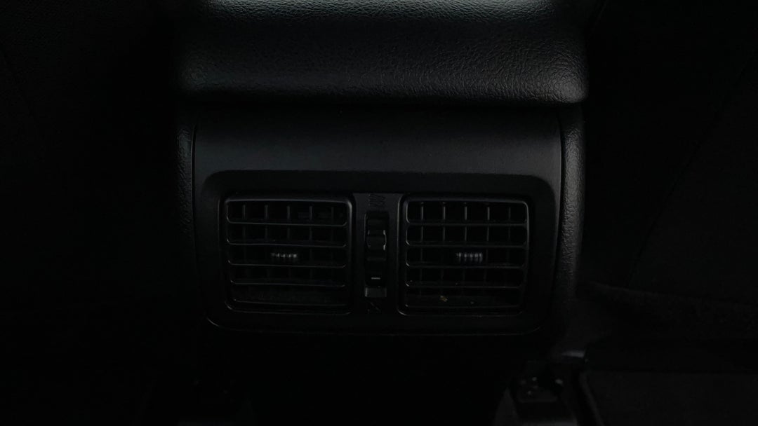 Rear A/C Vent