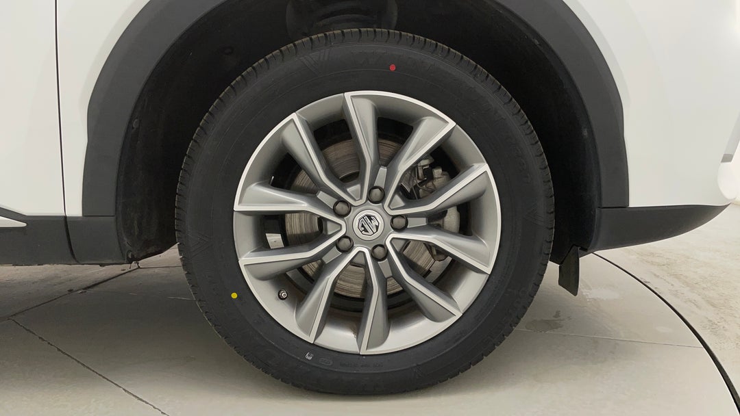 2022 MG HS Vibe, Automatic, 51130 km, Right Front Wheel