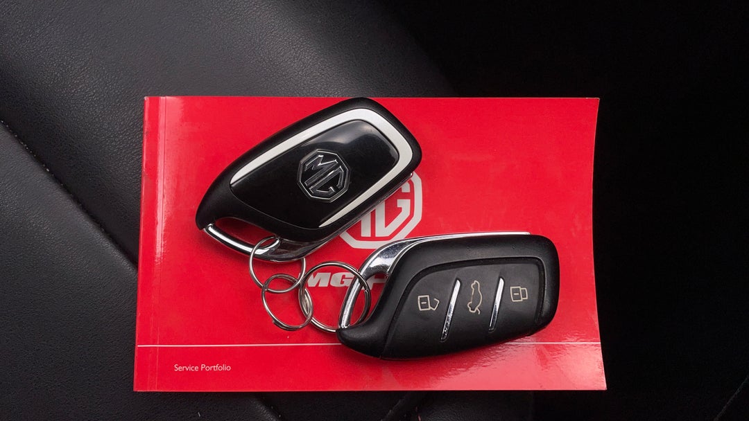 2022 MG HS Vibe, Automatic, 51130 km, Key Close-up