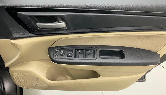 2018 Honda Amaze 1.2L I-VTEC S, Petrol, Manual, 51,234 km, Driver Side Door Panels Control