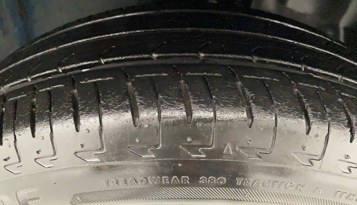 2019 Maruti IGNIS DELTA 1.2 K12 AMT, Petrol, Automatic, 7,397 km, Right Front Tyre Tread
