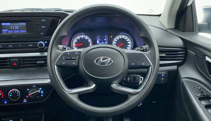 2020 Hyundai NEW I20 MAGNA 1.2 MT, Petrol, Manual, 25,442 km, Steering Wheel Close Up