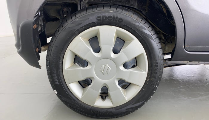 2017 Maruti Alto K10 VXI P, Petrol, Manual, 45,000 km, Right Rear Wheel