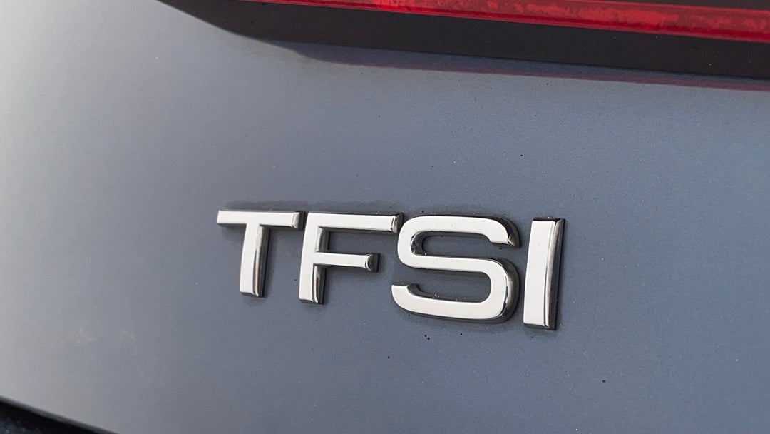 Badge (Boot Right Side)