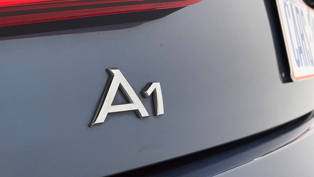 Badge (Boot Left Side)