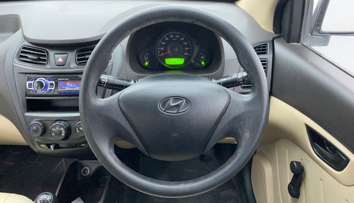 2015 Hyundai Eon D LITE PLUS, Petrol, Manual, 29,520 km, Steering Wheel Close Up