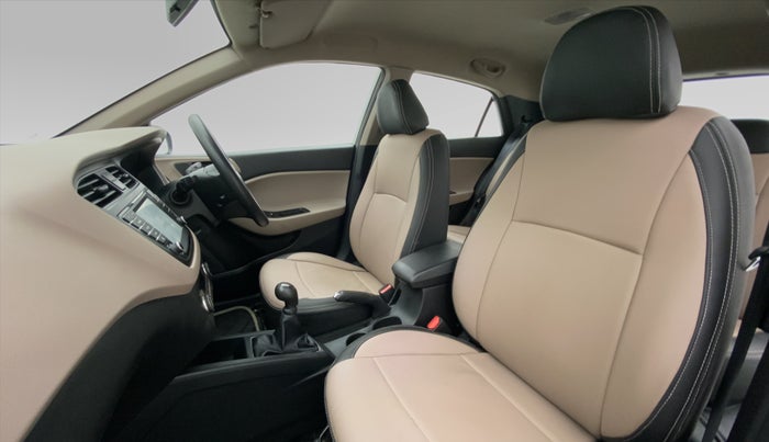 2017 Hyundai Elite i20 ASTA 1.2, Petrol, Manual, 47,893 km, Right Side Front Door Cabin