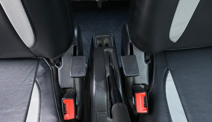 2019 Maruti Eeco 5 STR WITH AC PLUSHTR, Petrol, Manual, 16,957 km, Driver Side Adjustment Panel