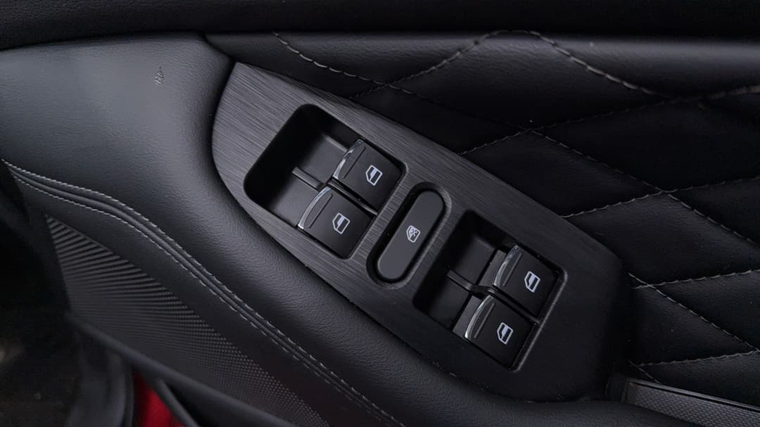 2023 GWM Ute Cannon-X (4x4), Automatic, 10629 km, Drivers Side Door Panel Controls
