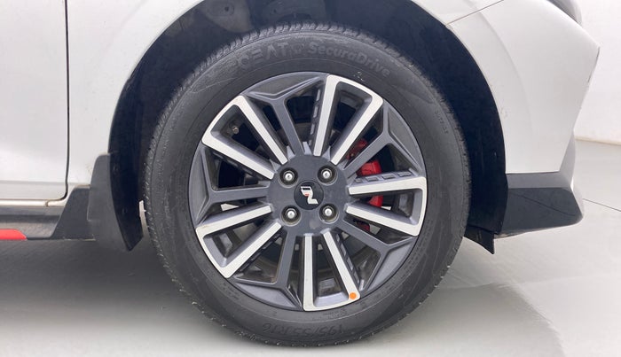 2021 Hyundai NEW I20 N LINE N6 1.0 TURBO GDI IMT, Petrol, Manual, 10,542 km, Right Front Wheel