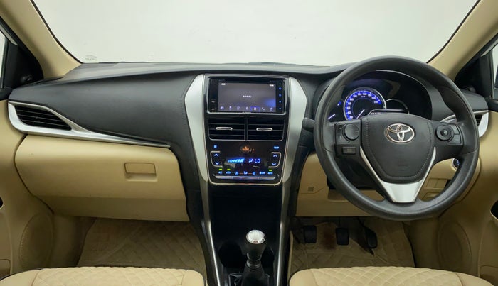 2018 Toyota YARIS G MT, Petrol, Manual, 35,850 km, Dashboard