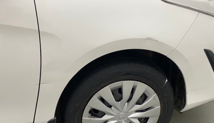 2018 Toyota YARIS G MT, Petrol, Manual, 35,850 km, Right fender - Minor scratches