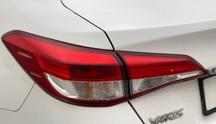 2018 Toyota YARIS G MT, Petrol, Manual, 35,850 km, Left tail light - Minor damage