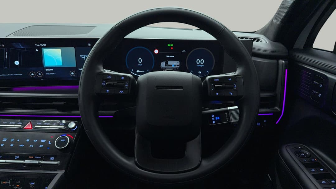 2024 Hyundai Santa Fe Calligraphy Hev (7 Seat) (blk), Automatic, 21567 km, Steering Wheel Close-up