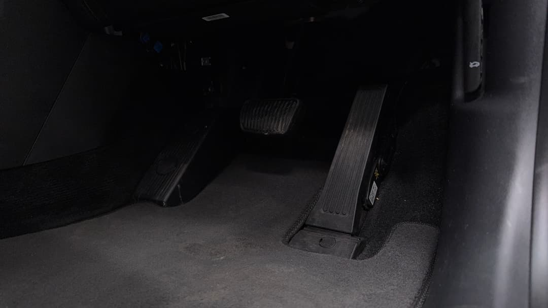 2024 Hyundai Santa Fe Calligraphy Hev (7 Seat) (blk), Automatic, 21567 km, Pedals and Footmat