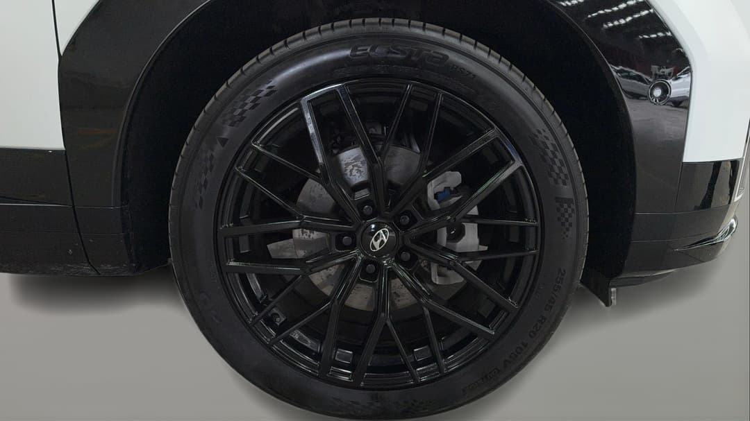 2024 Hyundai Santa Fe Calligraphy Hev (7 Seat) (blk), Automatic, 21567 km, Right Front Wheel
