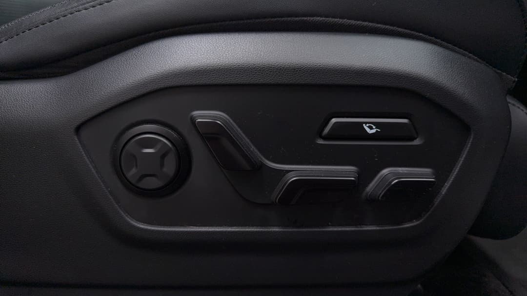 2024 Hyundai Santa Fe Calligraphy Hev (7 Seat) (blk), Automatic, 21567 km, Drivers Side Adjustment Panel