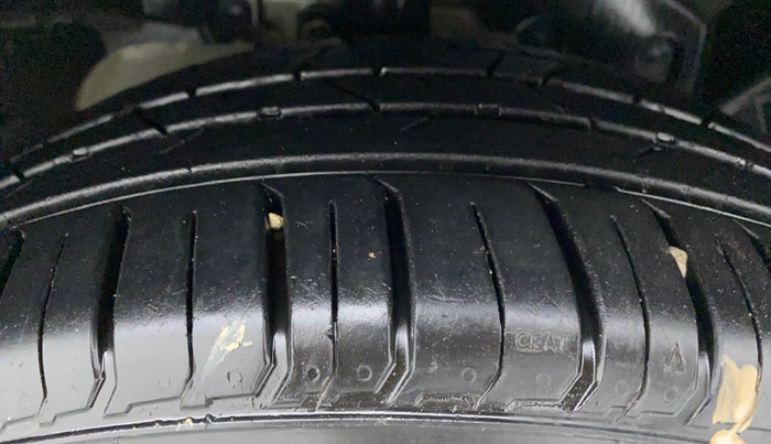 2015 Ford Ecosport 1.5TITANIUM TDCI, Diesel, Manual, 73,889 km, Right Front Tyre Tread