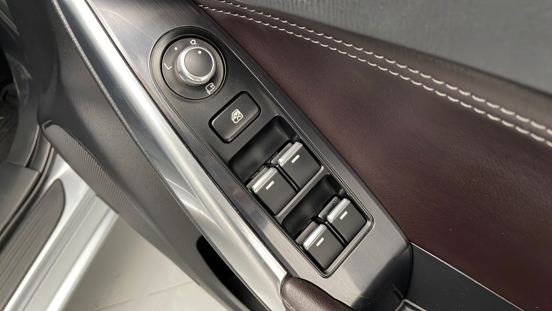 2015 Mazda Mazda6 Atenza, Automatic, 65527 km, Drivers Side Door Panel Controls