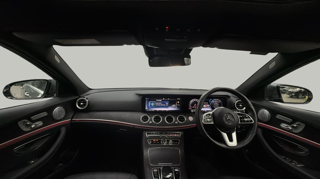 2019 Mercedes-benz E200 E200, Automatic, 22943 km, Dashboard View