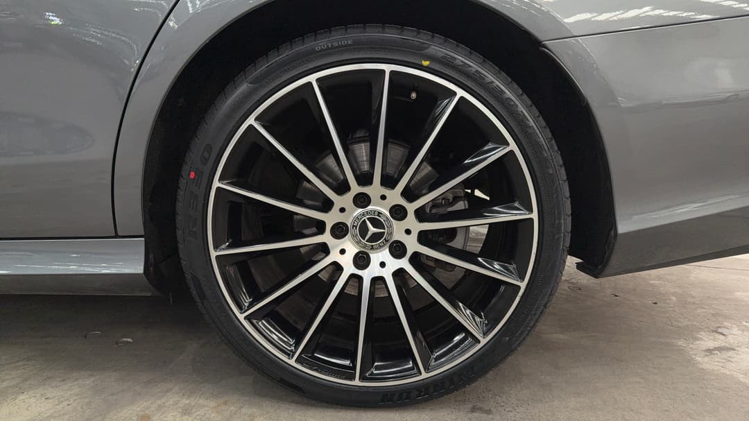 2019 Mercedes-benz E200 E200, Automatic, 22943 km, Left Rear Wheel