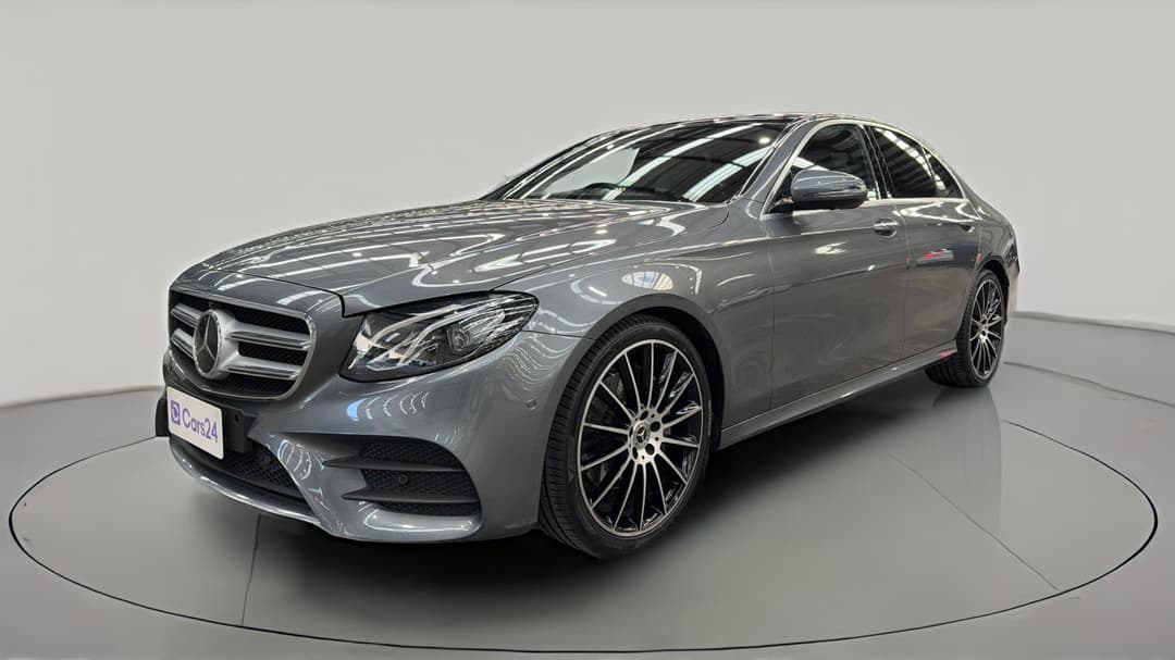 2019 Mercedes-benz E200 E200, Automatic, 22943 km, Left Front Diagonal (45- Degree) View