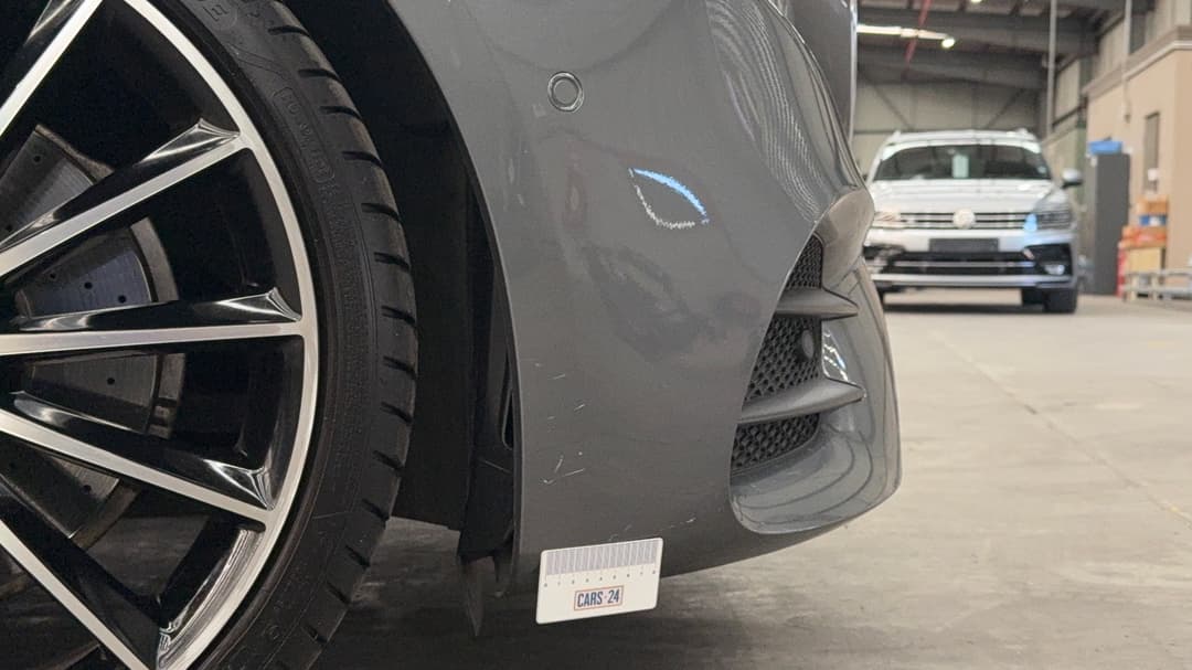 2019 Mercedes-benz E200 E200, Automatic, 22943 km, Bumper Front Scratch