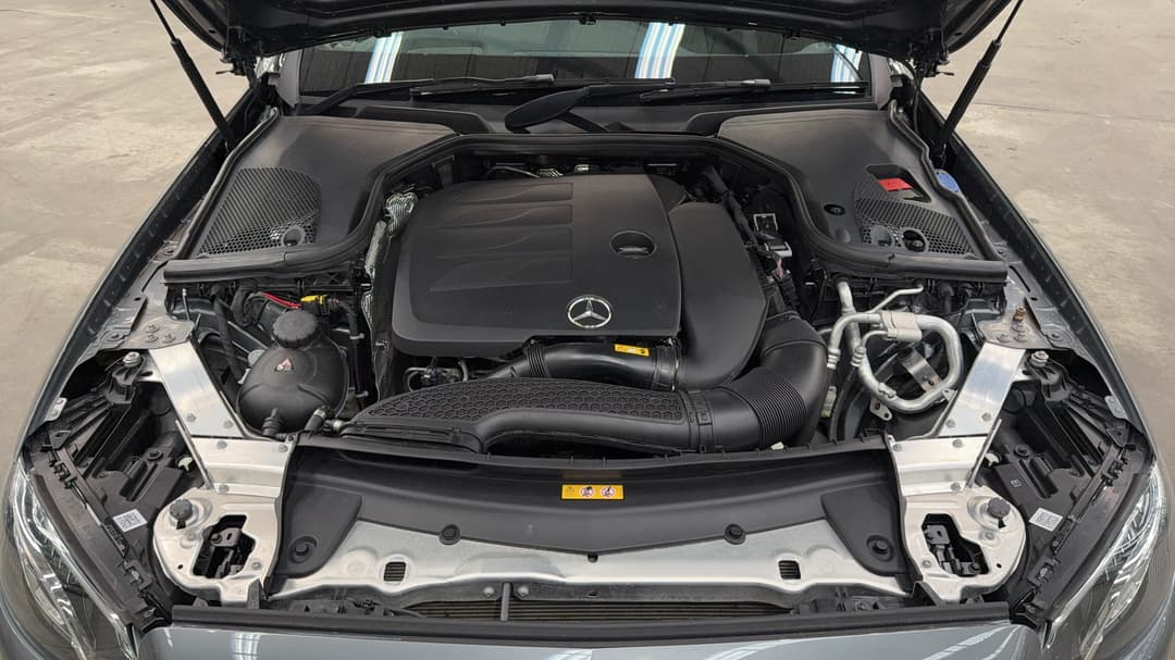 2019 Mercedes-benz E200 E200, Automatic, 22943 km, Open Bonnet (Engine)
