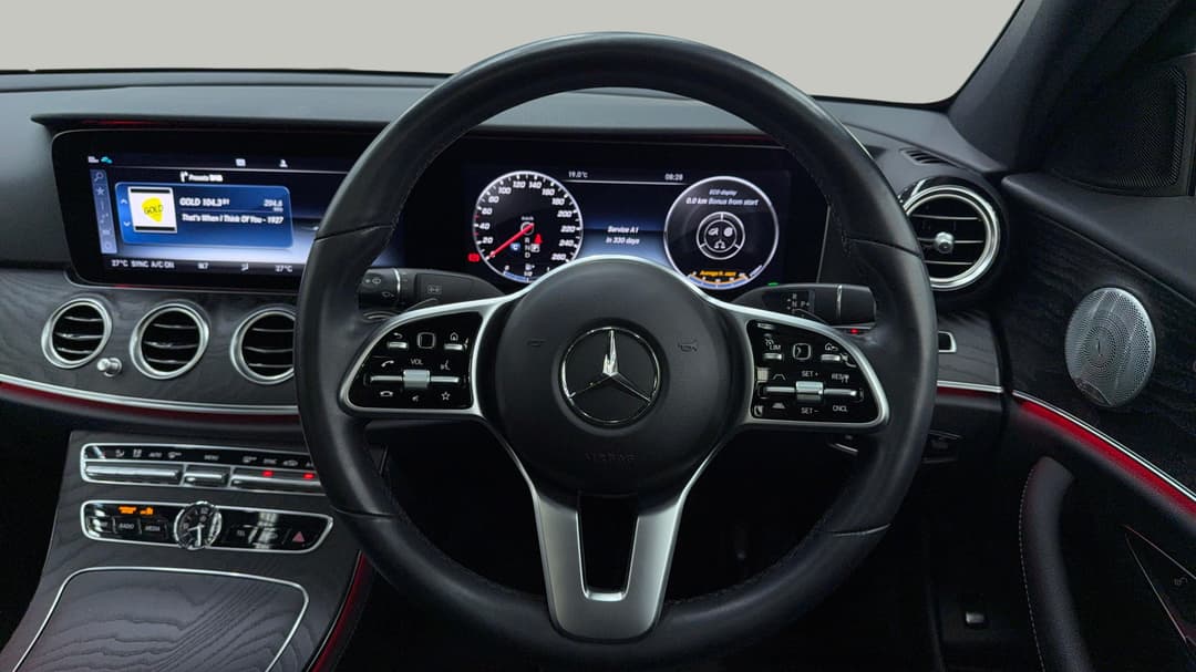 2019 Mercedes-benz E200 E200, Automatic, 22943 km, Steering Wheel Close-up