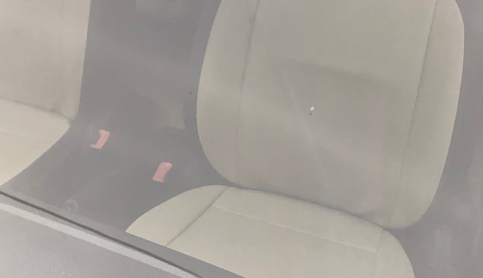 2020 Volkswagen Polo TRENDLINE 1.0L, Petrol, Manual, 43,712 km, Front windshield - Minor spot on windshield