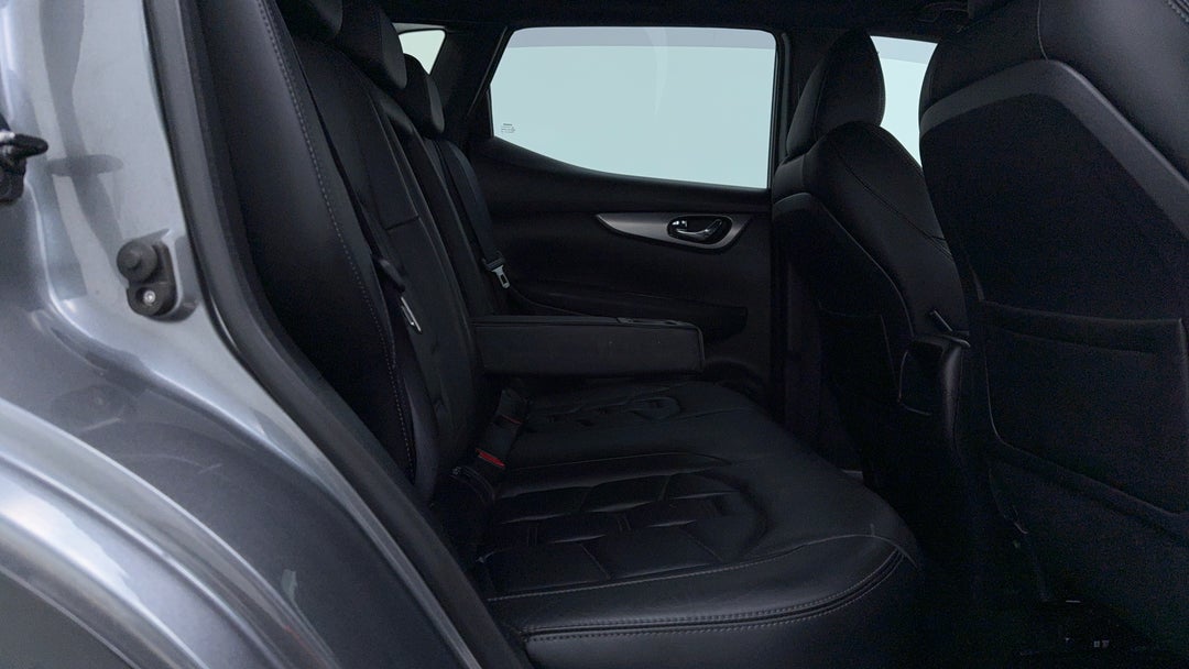 Right Side Rear Door Cabin View