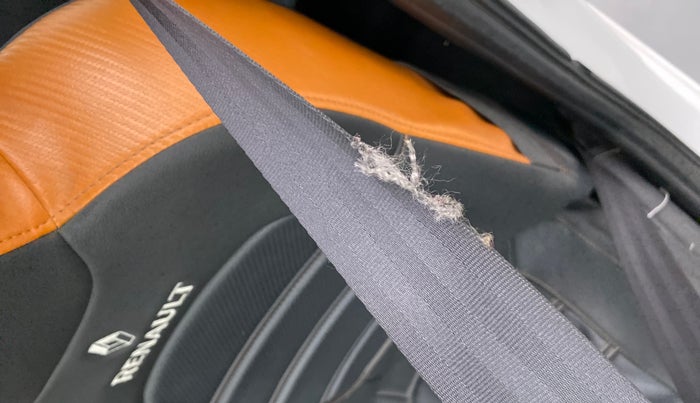 2015 Renault Kwid RXT Opt, Petrol, Manual, 22,724 km, Front left seat (passenger seat) - Seat belt slightly torn