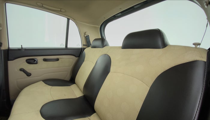 2013 Hyundai Santro Xing GLS, Petrol, Manual, 50,268 km, Right Side Rear Door Cabin