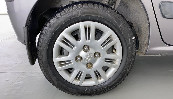 2013 Hyundai Santro Xing GLS, Petrol, Manual, 50,268 km, Right Rear Wheel