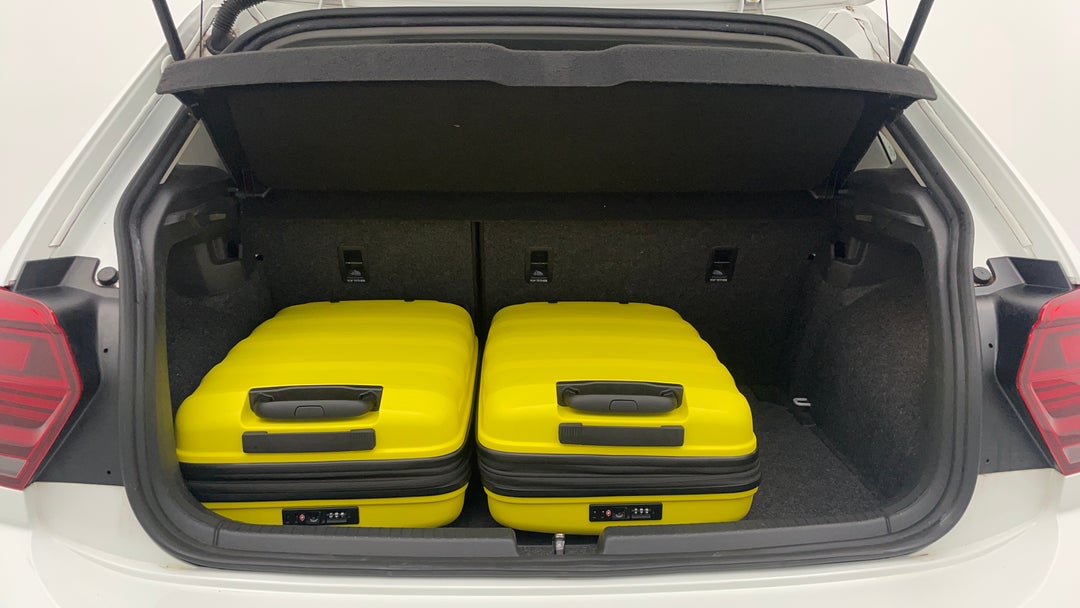 2018 Volkswagen Polo 70tsi Trendline, Automatic, 72130 km, Boot Inside View with Luggage