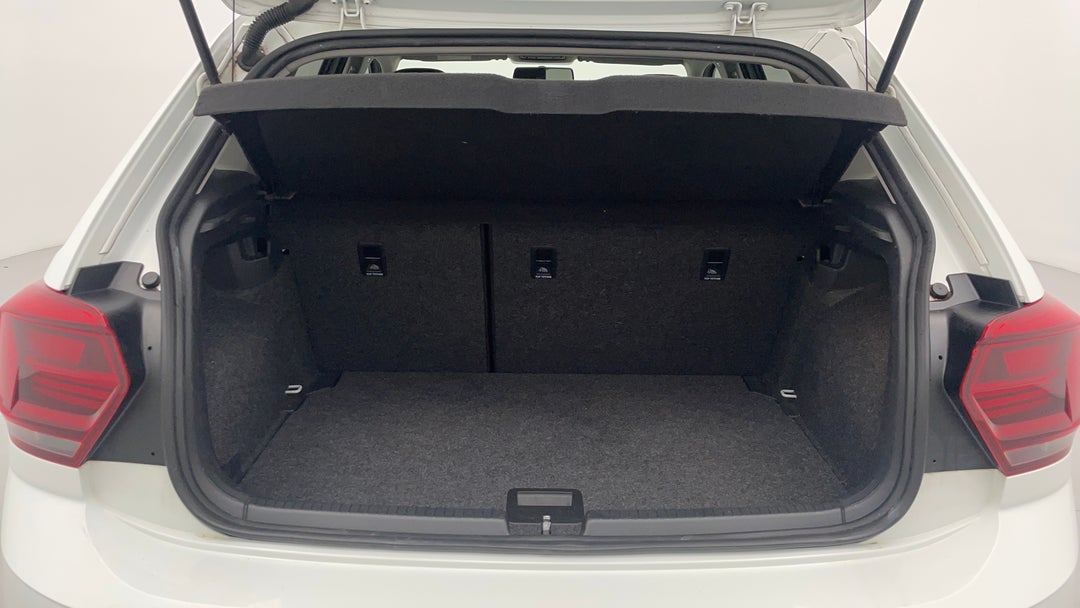 2018 Volkswagen Polo 70tsi Trendline, Automatic, 72130 km, Boot Inside View