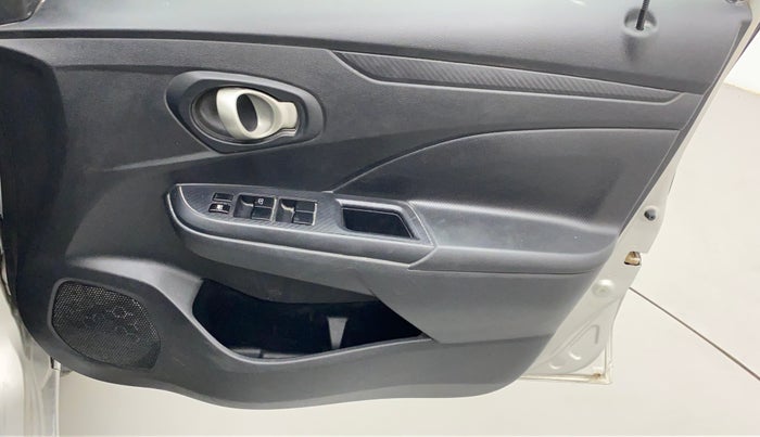2019 Datsun Go Plus T, Petrol, Manual, 86,237 km, Driver Side Door Panels Control
