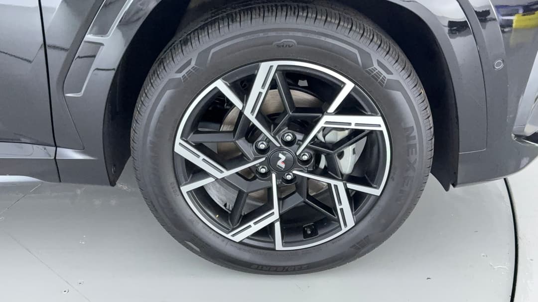2025 Hyundai Tucson Premium N Line (AWD), Automatic, 17999 km, Right Front Wheel
