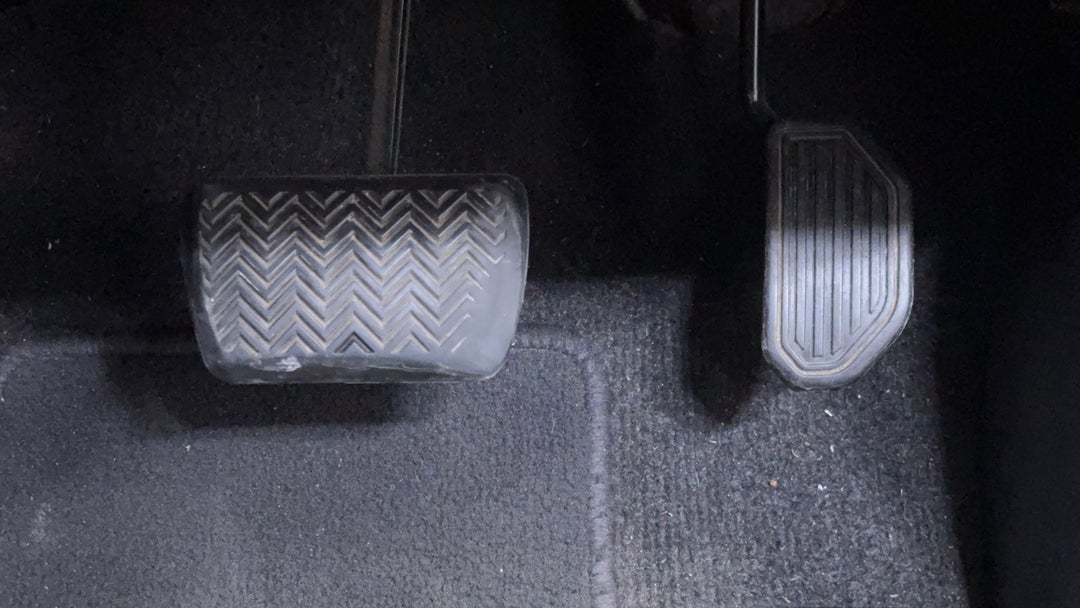 Pedals and Footmat