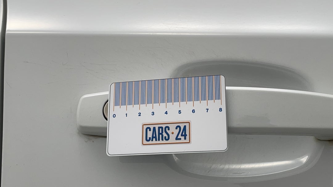 Doors Front RHS Scuff