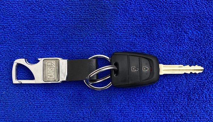 2014 Hyundai Grand i10 MAGNA 1.2 VTVT, Petrol, Manual, 32,139 km, Key Close Up