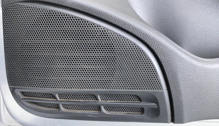 2014 Volkswagen Polo HIGHLINE1.2L PETROL, Petrol, Manual, 45,966 km, Speaker