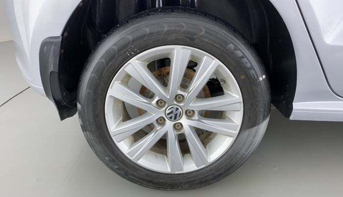 2014 Volkswagen Polo HIGHLINE1.2L PETROL, Petrol, Manual, 45,966 km, Right Rear Wheel