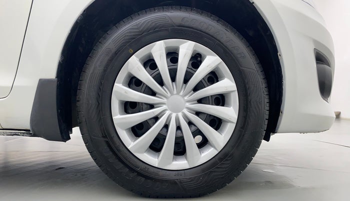2012 Maruti Swift Dzire VDI BS IV, Diesel, Manual, 1,11,190 km, Right Front Tyre