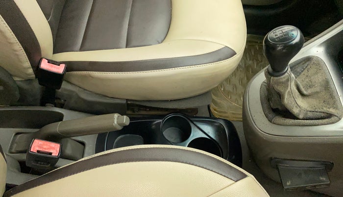 2011 Hyundai i10 MAGNA 1.2, Petrol, Manual, 41,390 km, Gear Lever