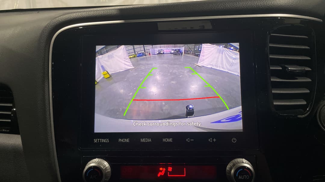 2019 Mitsubishi Outlander Es 7 Seat (2WD), Automatic, 113073 km, Parking Camera