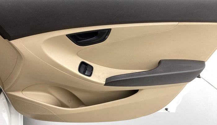 2018 Hyundai Eon ERA PLUS, Petrol, Manual, Driver Side Door Panels Control