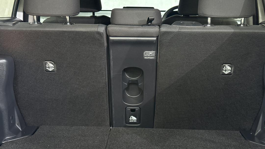 2024 Toyota Yaris Cross Gx Hybrid, Automatic, 26552 km, Child Seat Anchor Points