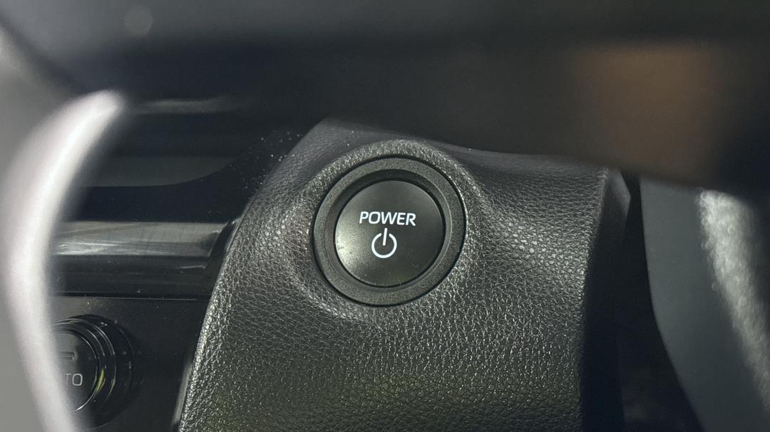 2024 Toyota Yaris Cross Gx Hybrid, Automatic, 26552 km, Keyless / Button Start